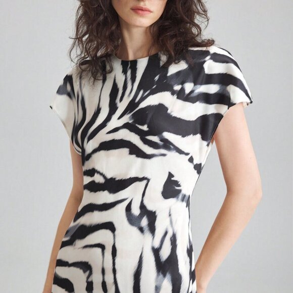 Black Contemporary Elegance Women's Zebra Printed Dress - Picture 2 of 6